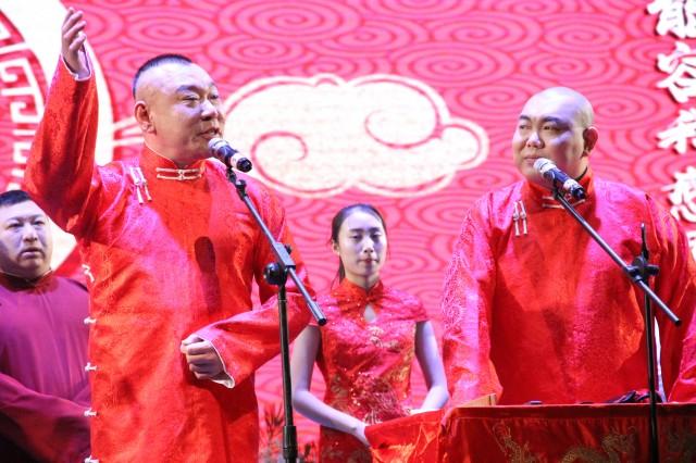 郭德綱與于謙的最新相聲，傳統(tǒng)藝術(shù)的魅力與創(chuàng)新融合
