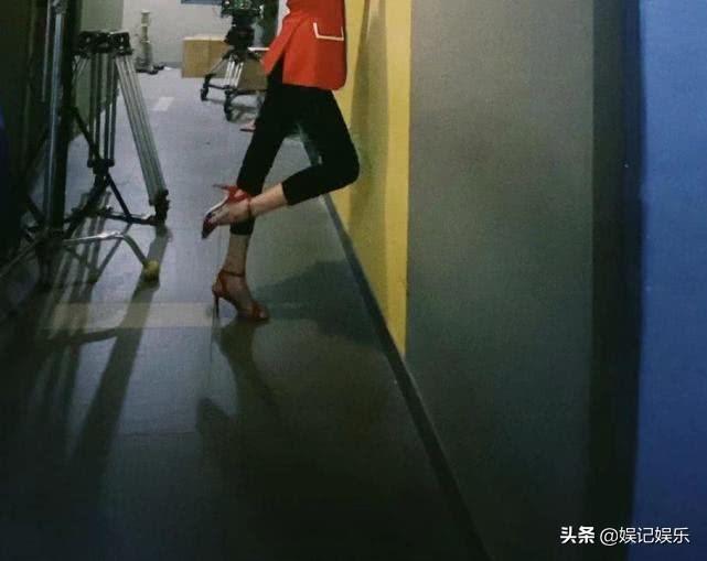 關(guān)曉彤鹿晗最新消息，愛(ài)情事業(yè)雙豐收，甜蜜生活引人羨慕