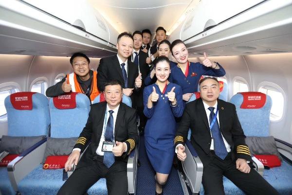 ARJ21飛機(jī)最新消息，展現(xiàn)中國(guó)航空工業(yè)的嶄新面貌
